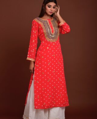 BANDHEJ KURTA WITH GARARA