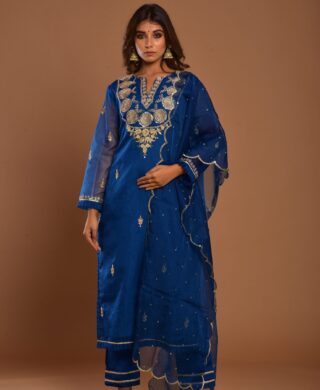 ORGANZA KURTA WITH PENT SET